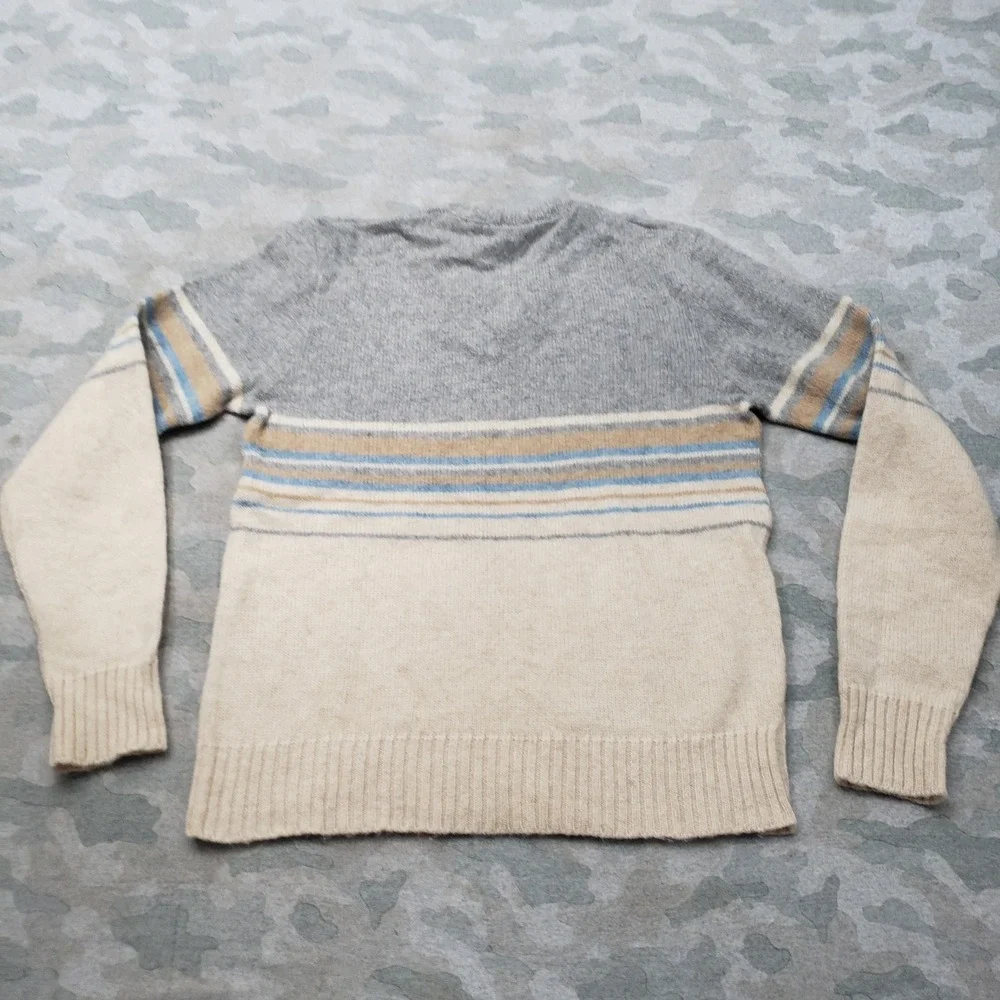 Vintage Campus Sweater Mens Medium Beige V-Neck Wool Blend Preppy Classic